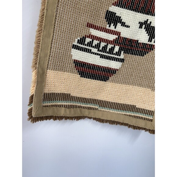 Latch Hook Rug Wall Hanging Southwest Design - Picture 5 of 6
